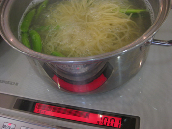 お野菜たっぷりナポリタン